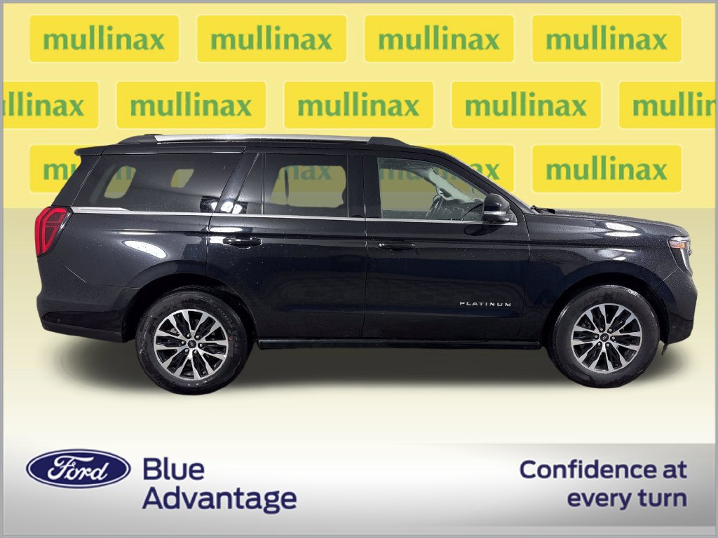 Certified 2025 Ford Expedition Platinum AWD/4WD image 2