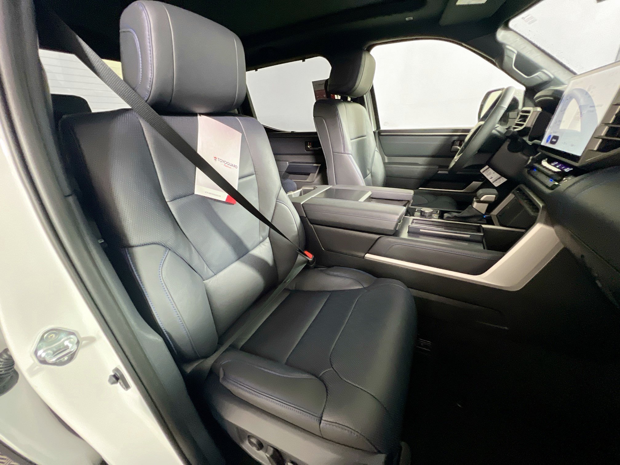 New 2026 Toyota Tundra Platinum AWD/4WD image 30