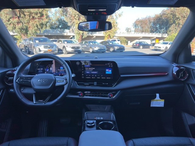 Used 2025 Chevrolet Equinox RS image 18