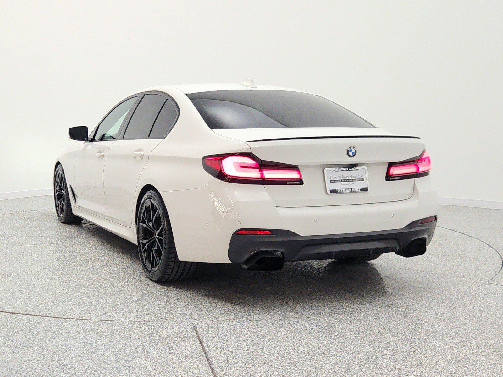 Used 2023 BMW 540i w/ M Sport Package RWD image 7