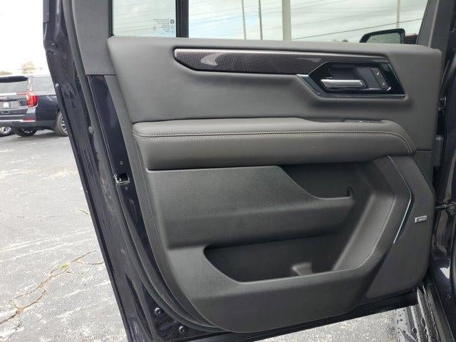 New 2026 GMC Yukon XL Elevation AWD/4WD image 12