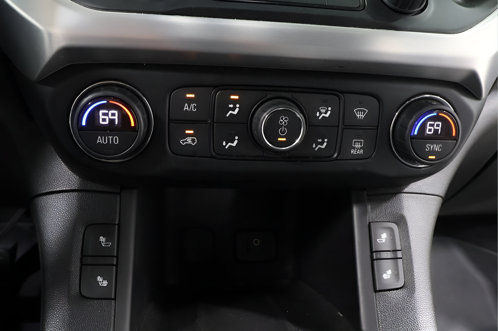 Used 2019 GMC Acadia SLT w/ LPO, Floor Liner Package FWD image 10