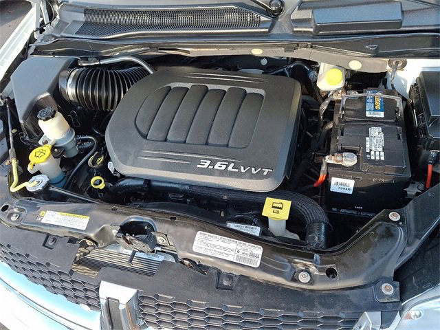 Used 2013 Dodge Grand Caravan SE image 29