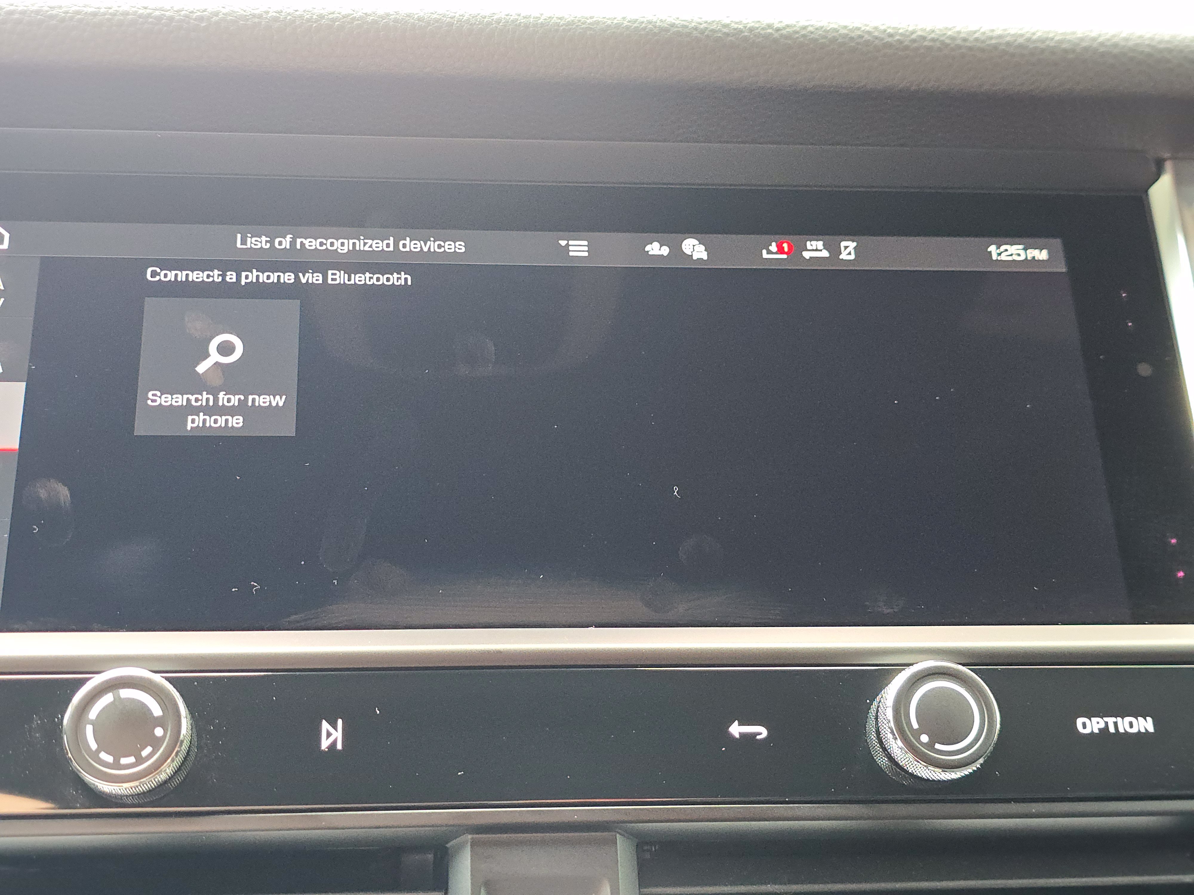 Certified 2026 Porsche Macan AWD/4WD image 11