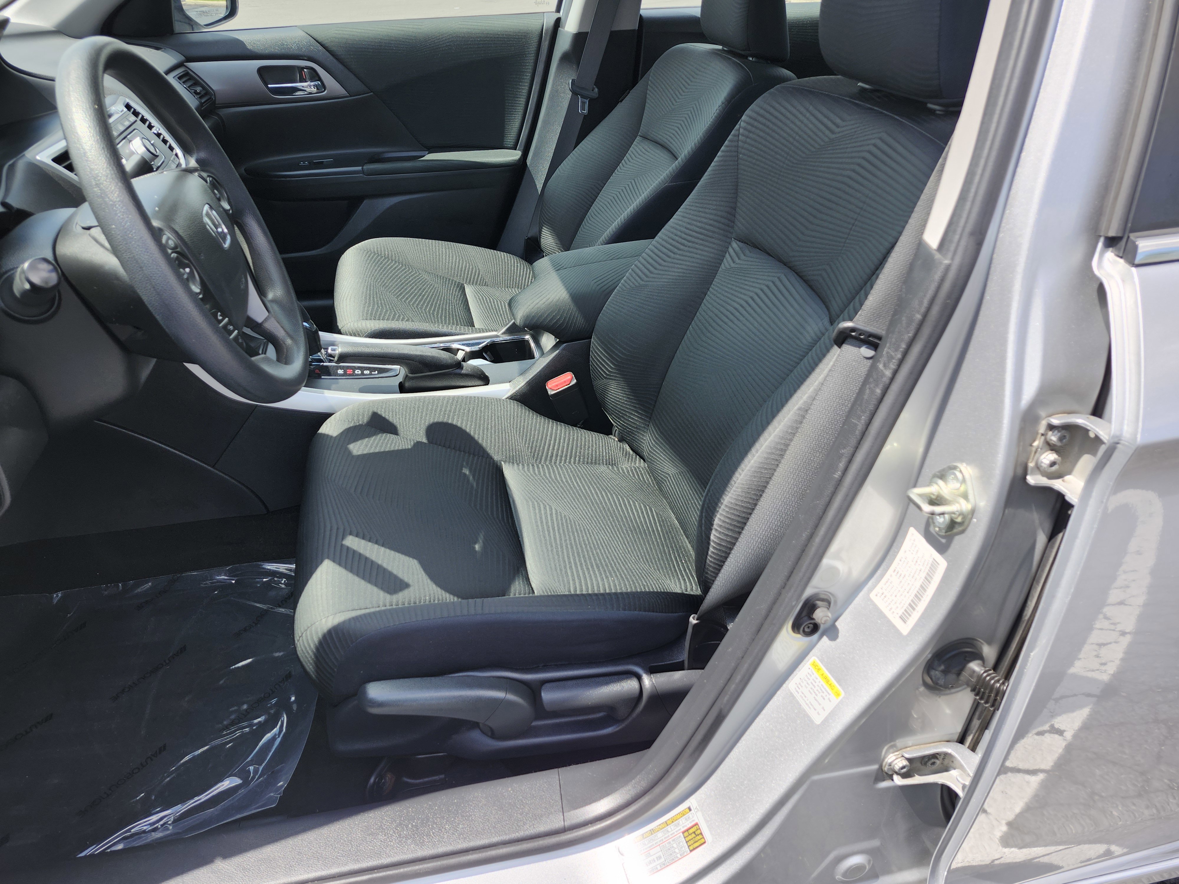 Used 2015 Honda Accord LX image 15