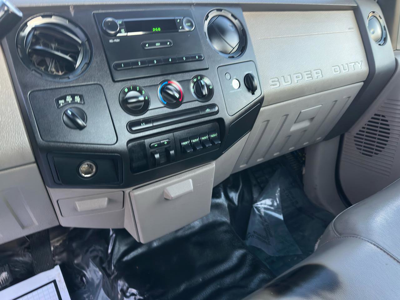 Used 2008 Ford F550 4x4 Regular Cab Super Duty image 23