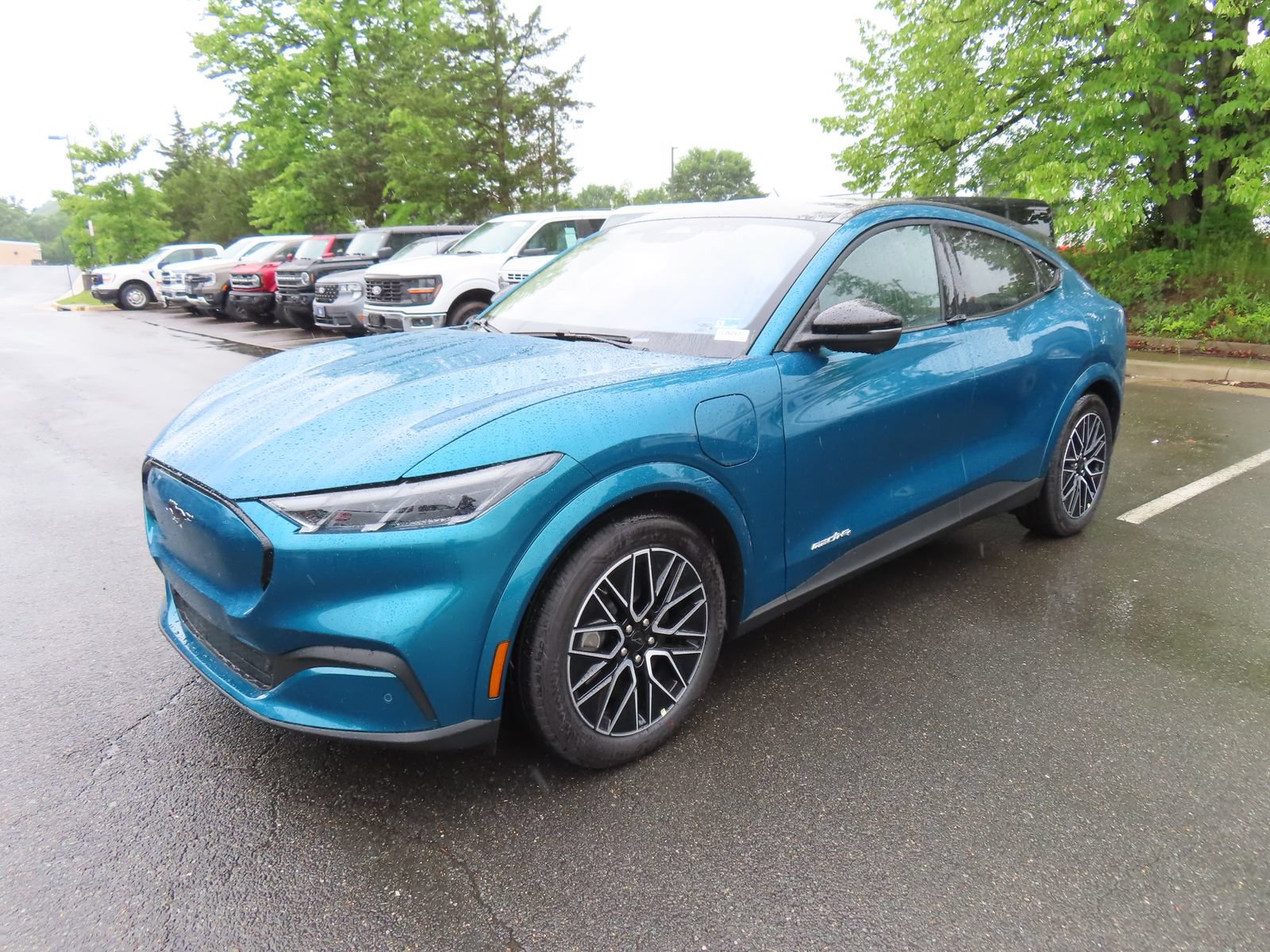 New 2026 Ford Mustang Mach-E Premium AWD/4WD image 3