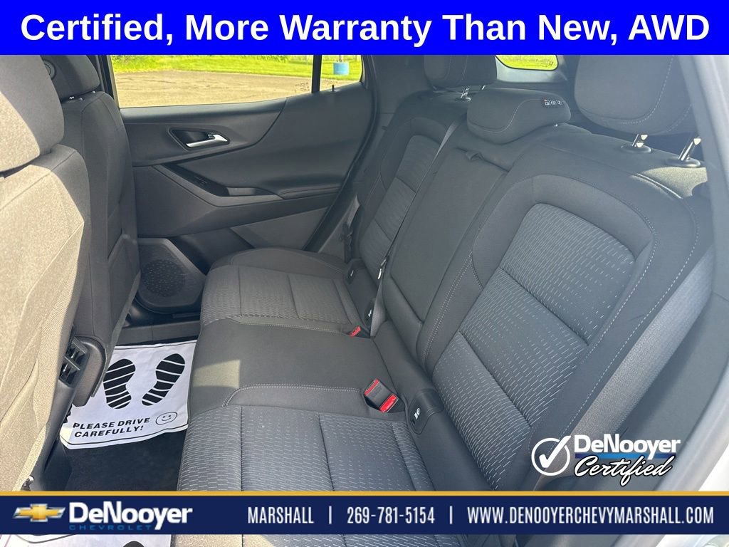 Used 2026 Chevrolet Equinox LT AWD/4WD image 10