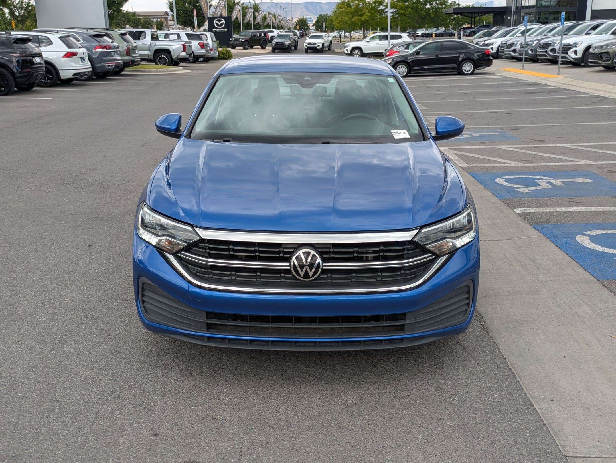 Used 2022 Volkswagen Jetta SE FWD image 12