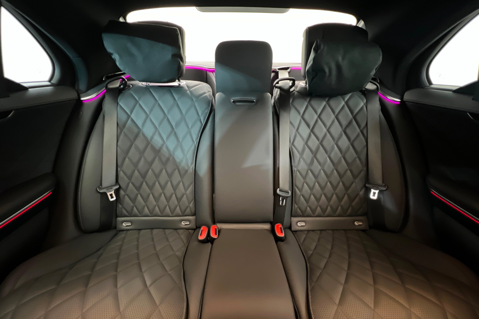 New 2026 Mercedes-Benz S 500 4MATIC image 24