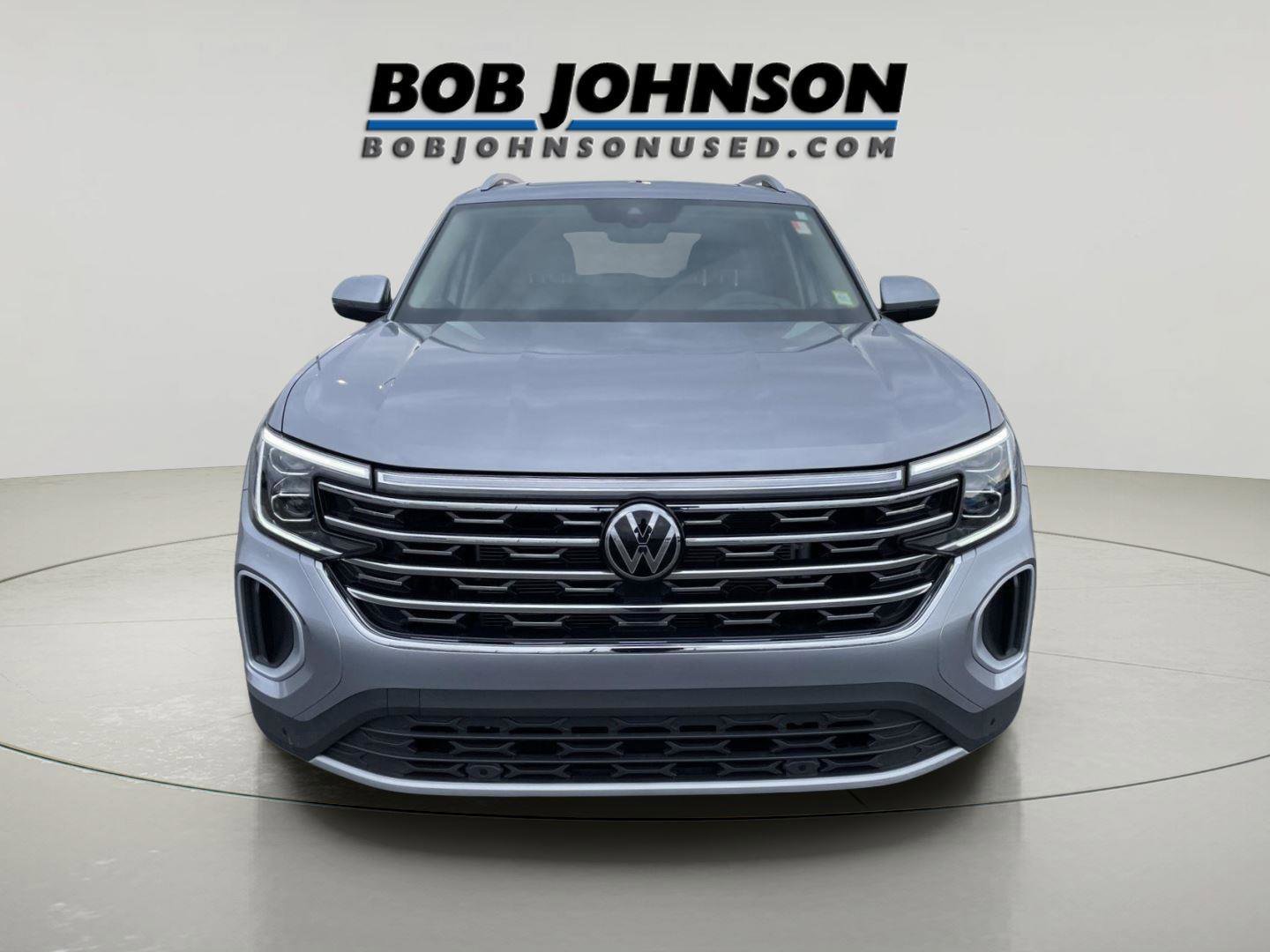 Used 2025 Volkswagen Atlas SEL image 2