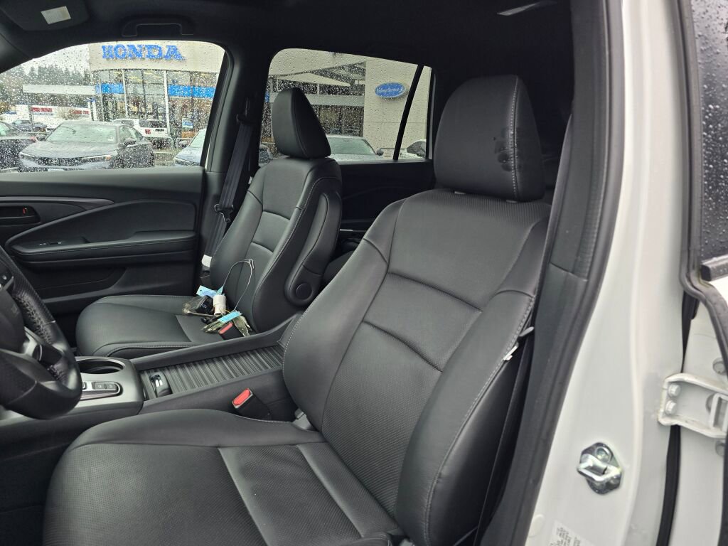 Certified 2023 Honda Passport EX-L image 4