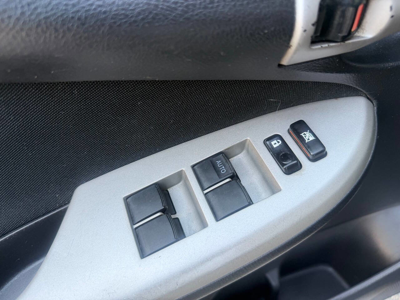 Used 2010 Toyota Corolla S FWD image 20