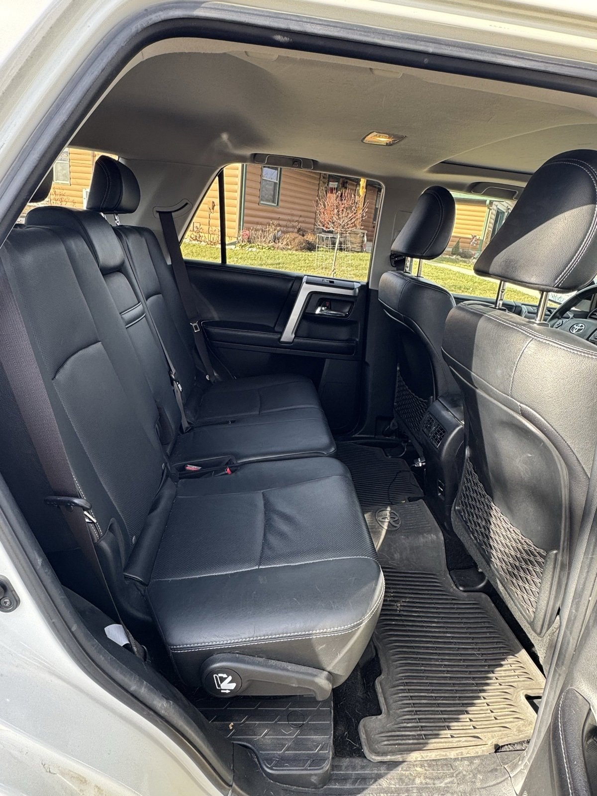 Used 2016 Toyota 4Runner Limited image 7