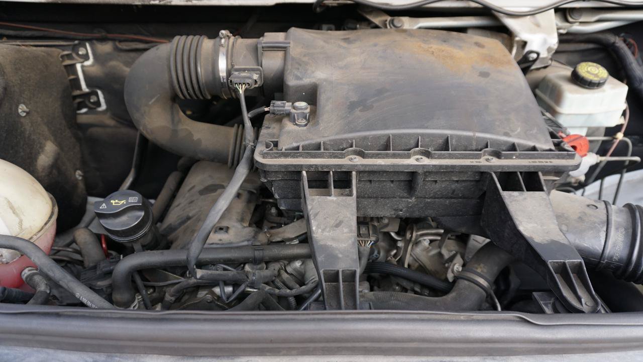 Used 2012 Mercedes-Benz Sprinter 2500 image 24