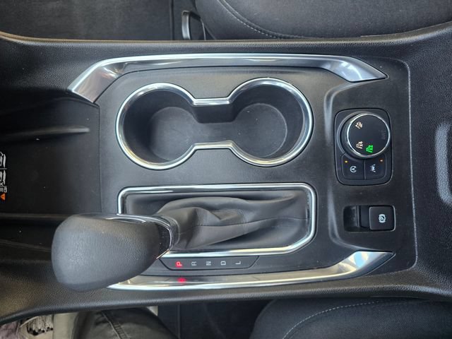 Used 2023 Chevrolet Traverse LT w/ Rear Camera Mirror Package AWD/4WD image 25