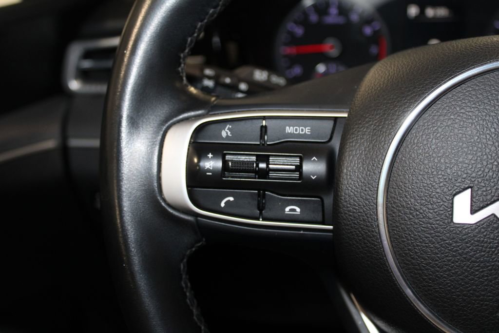 Used 2023 Kia K5 GT-Line image 35