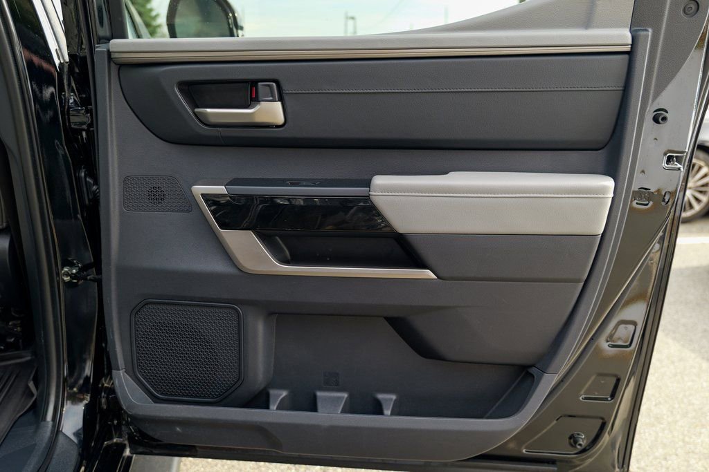 Used 2023 Toyota Tundra Limited image 30