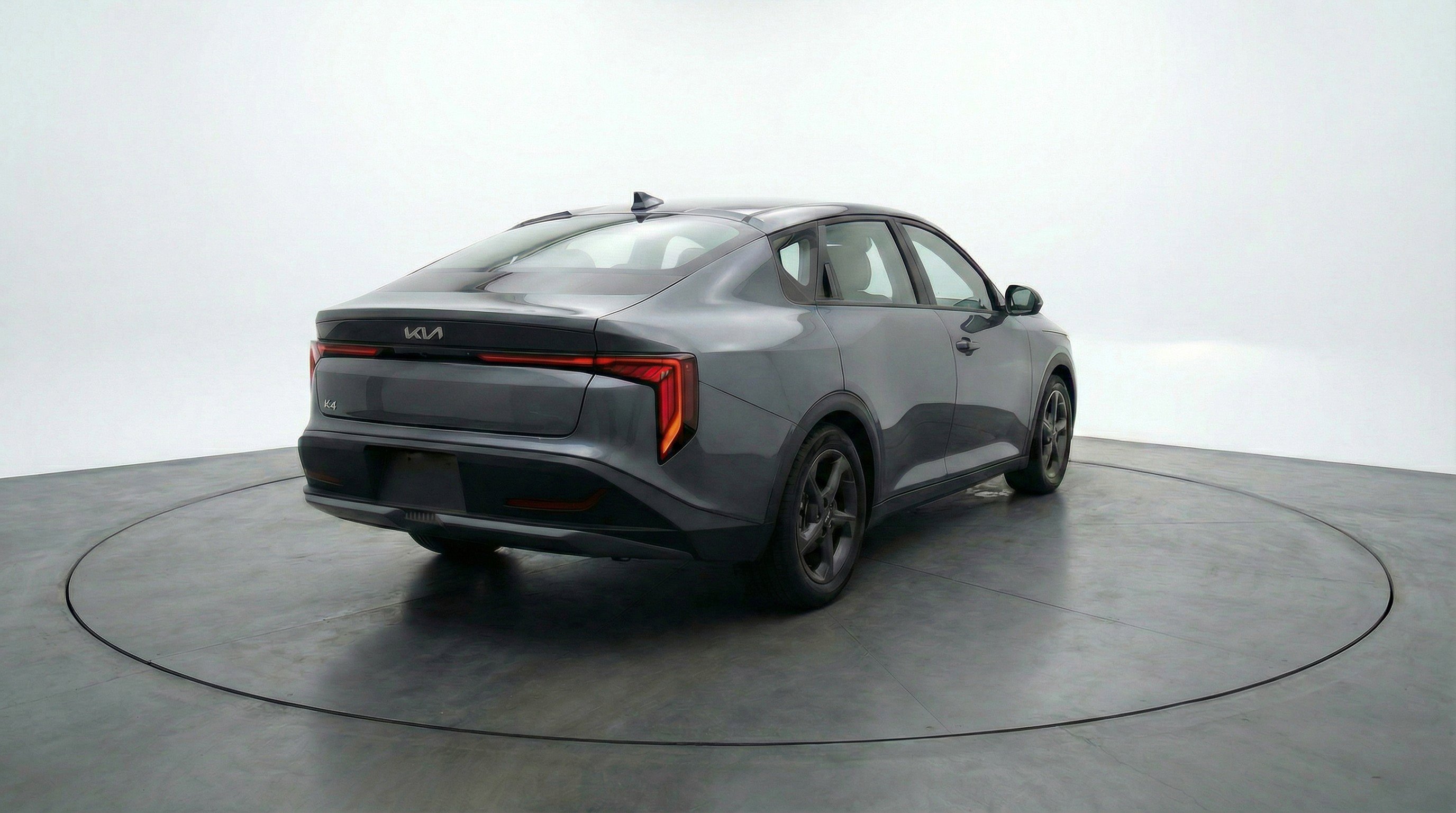 Used 2025 Kia K4 LXS image 9