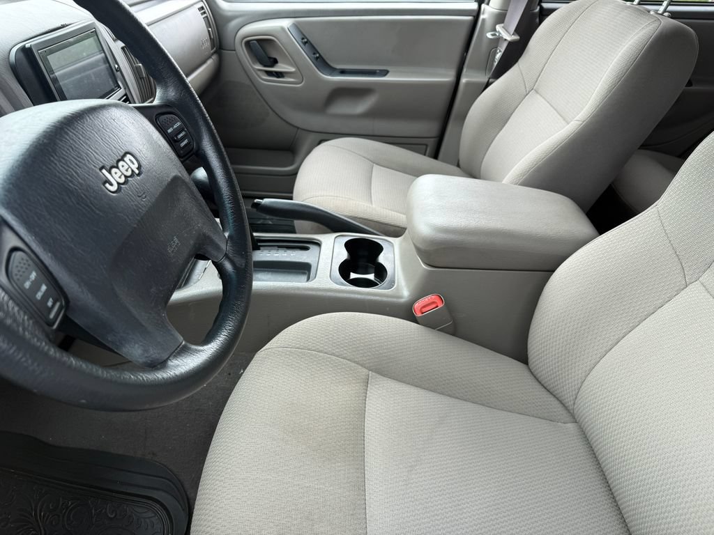 Used 2004 Jeep Grand Cherokee Laredo w/ Convenience Group RWD image 10