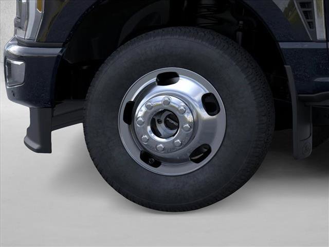 New 2026 Ford F350 Platinum image 19