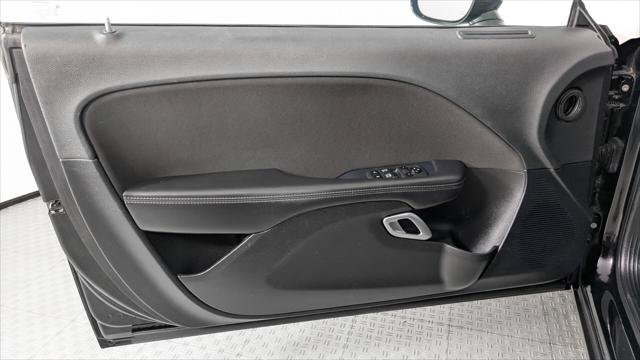 Used 2022 Dodge Challenger GT RWD image 13