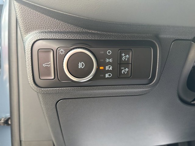 New 2025 Ford Explorer Active image 25