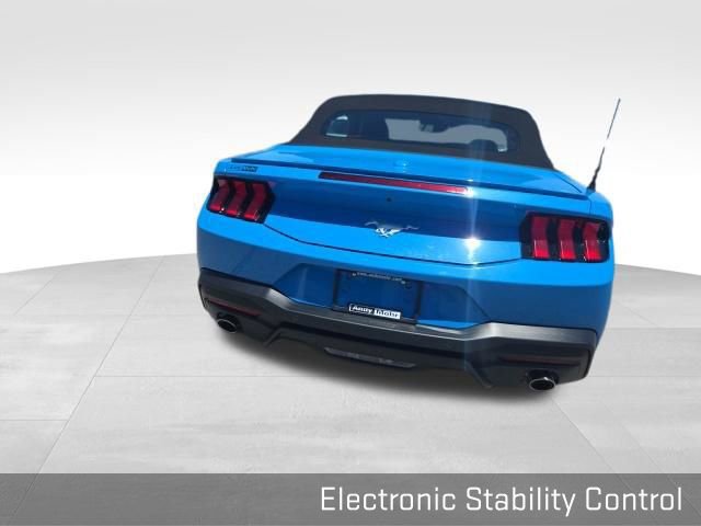 Used 2025 Ford Mustang Premium RWD image 21