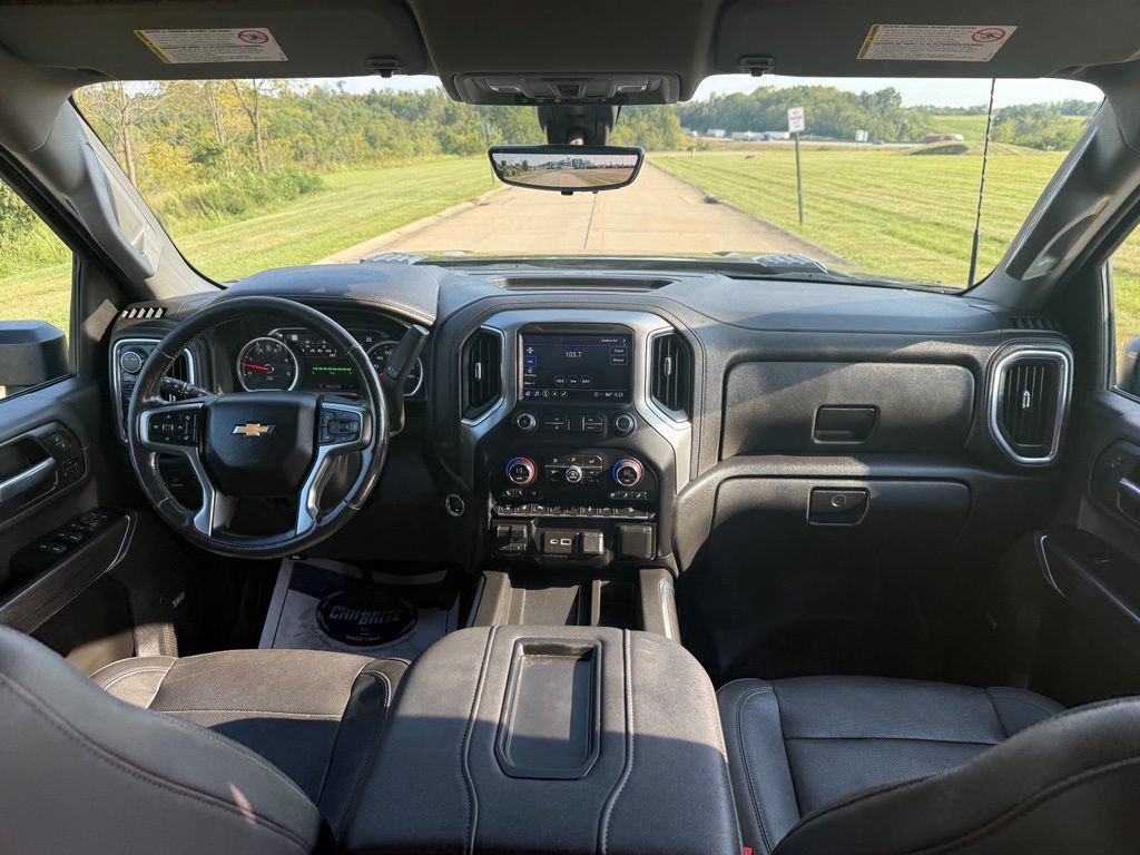 Used 2022 Chevrolet Silverado 2500 LTZ w/ LTZ Plus Package AWD/4WD image 23