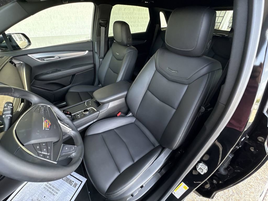 Certified 2024 Cadillac XT5 Luxury image 18