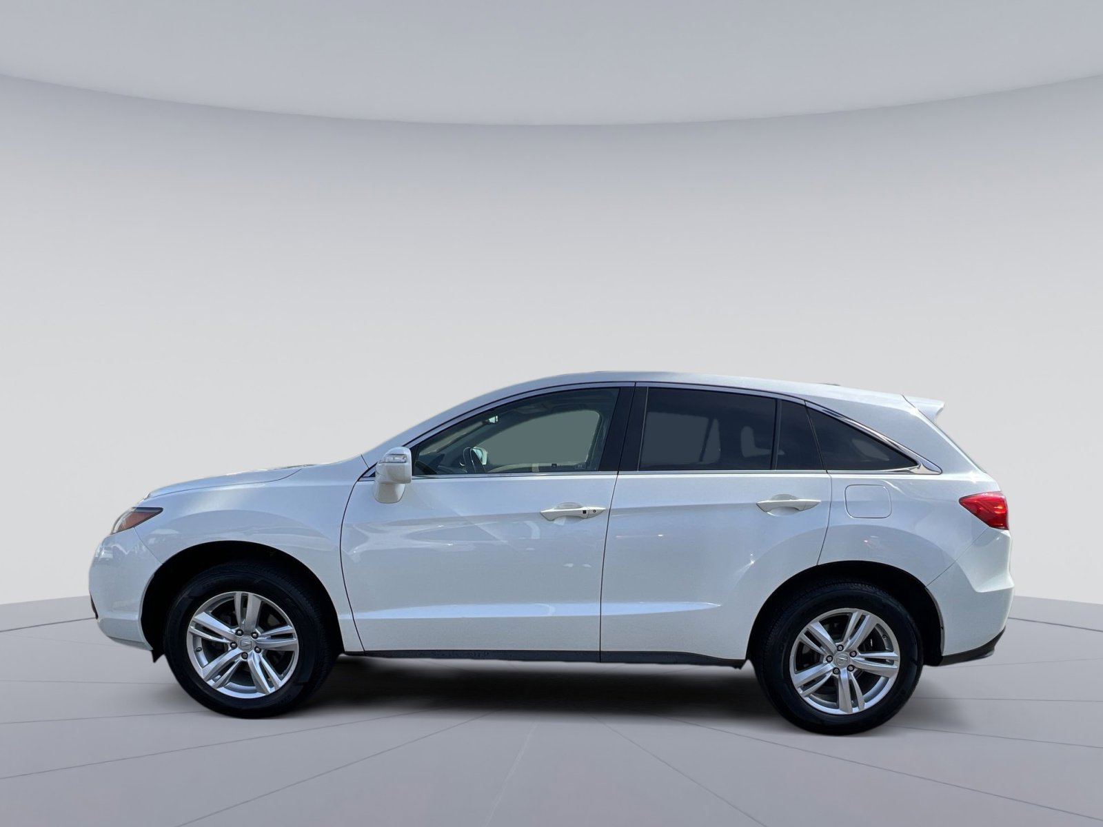 Used 2013 Acura RDX AWD image 2