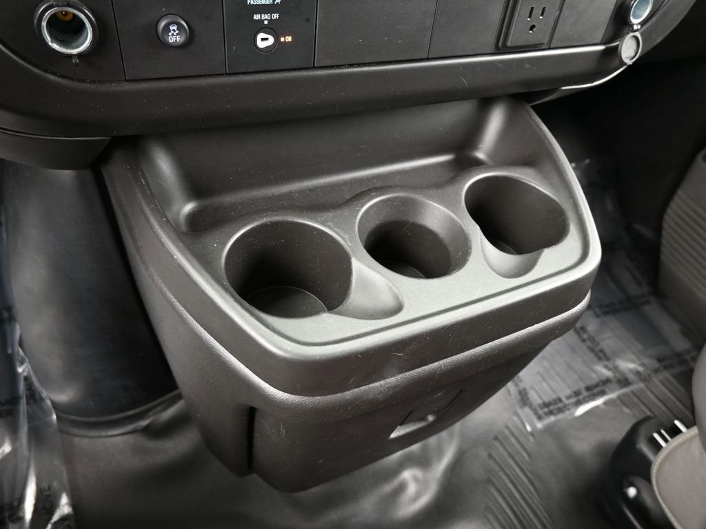 Used 2024 Chevrolet Express 2500 w/ Driver Convenience Package image 23