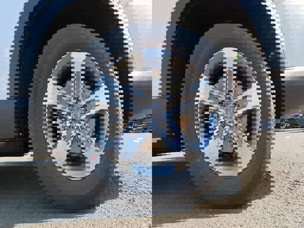 New 2025 Honda Pilot EX-L image 8