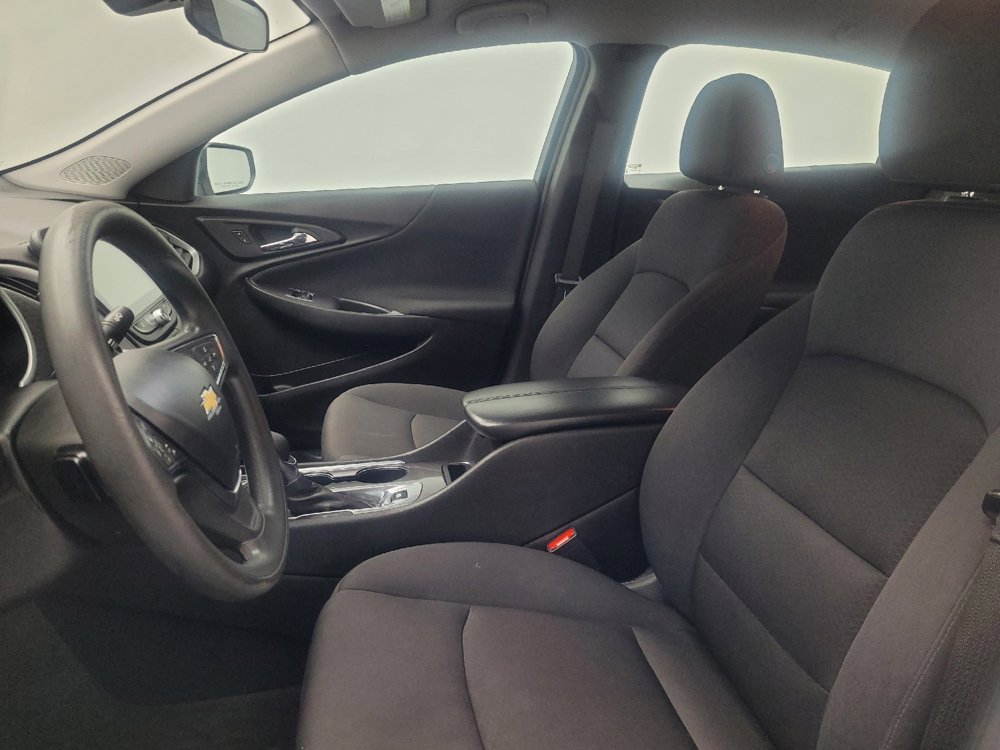 Used 2023 Chevrolet Malibu LT image 17