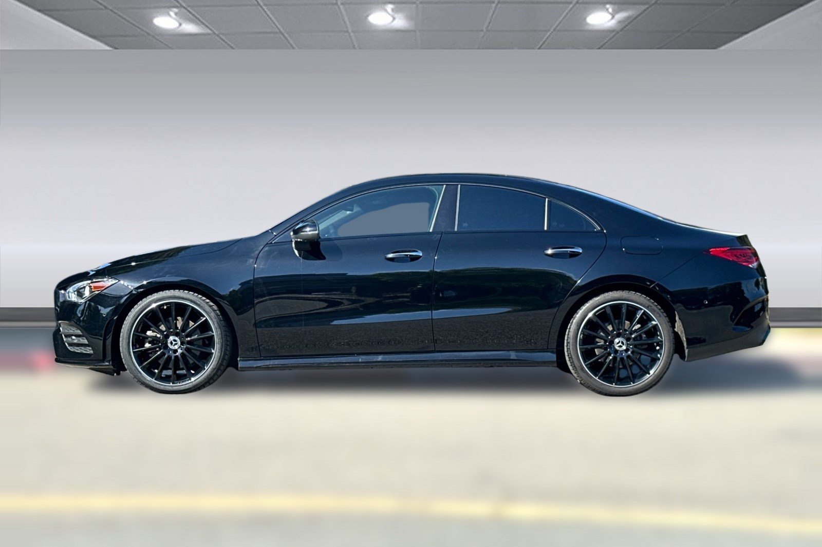 Certified 2023 Mercedes-Benz CLA 250 image 2