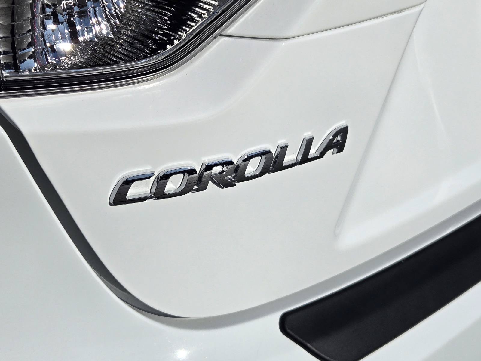 Used 2026 Toyota Corolla SE FWD image 35