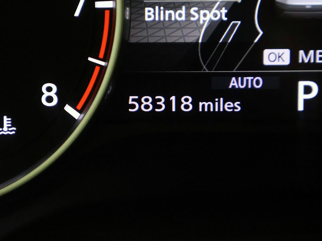 Used 2022 Nissan Rogue SV image 32