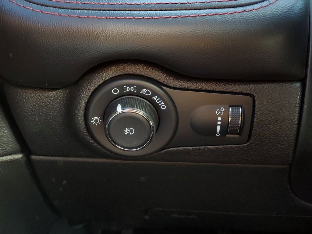 Used 2021 Dodge Durango R/T w/ Tow 'N Go Package image 17