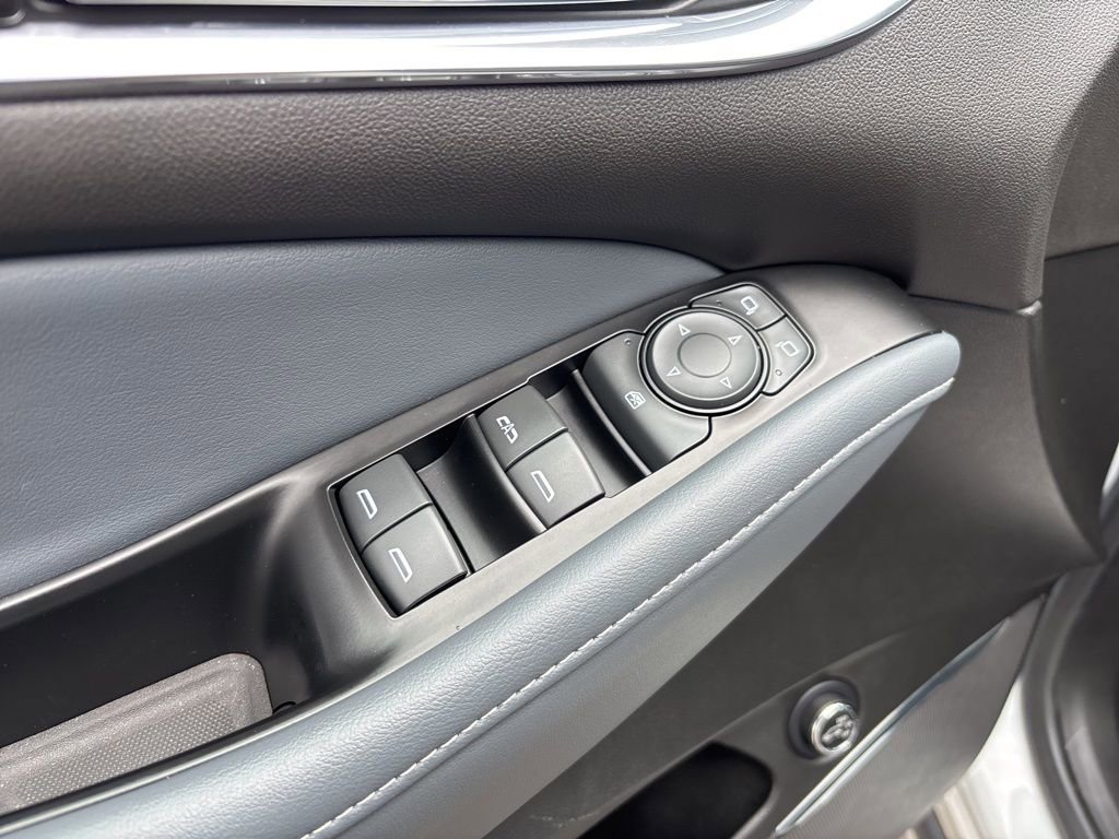 Used 2022 Buick Enclave Essence w/ Trailering Package, 5000 lbs. image 14