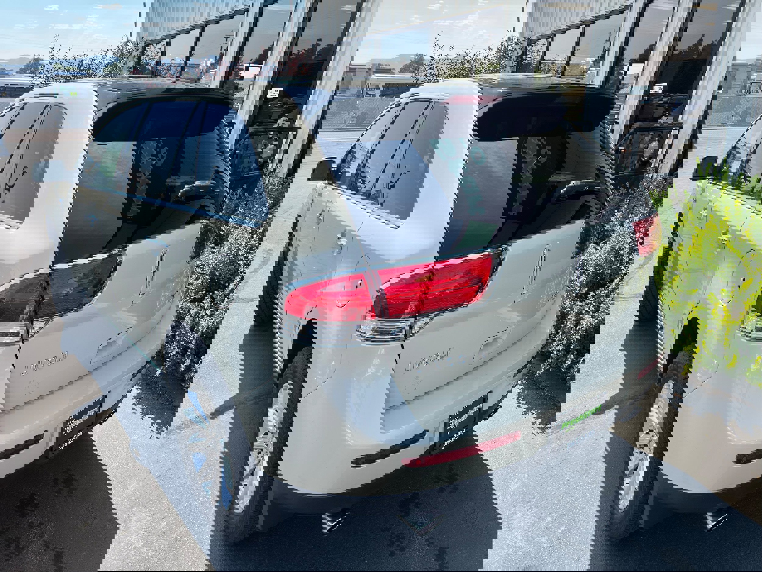 Used 2014 Lincoln MKX w/ Equipment Group 101A image 5