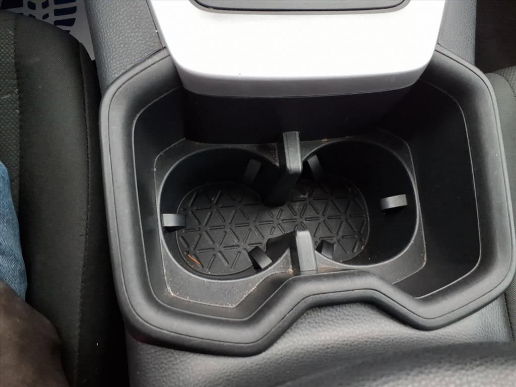 Used 2023 Toyota RAV4 XLE image 15