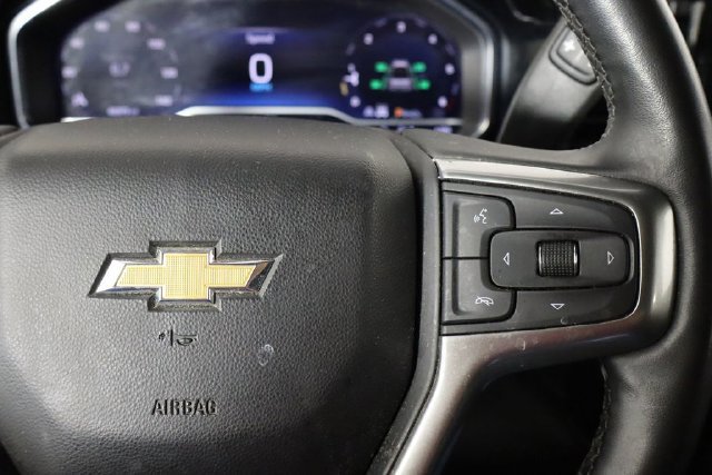 Used 2023 Chevrolet Silverado 1500 LT AWD/4WD image 13