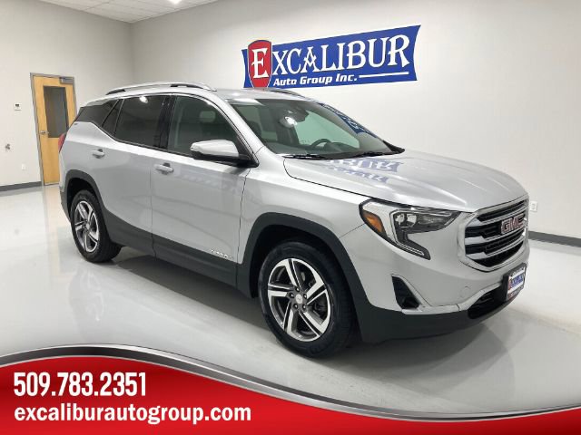 Used 2020 GMC Terrain SLT image 1