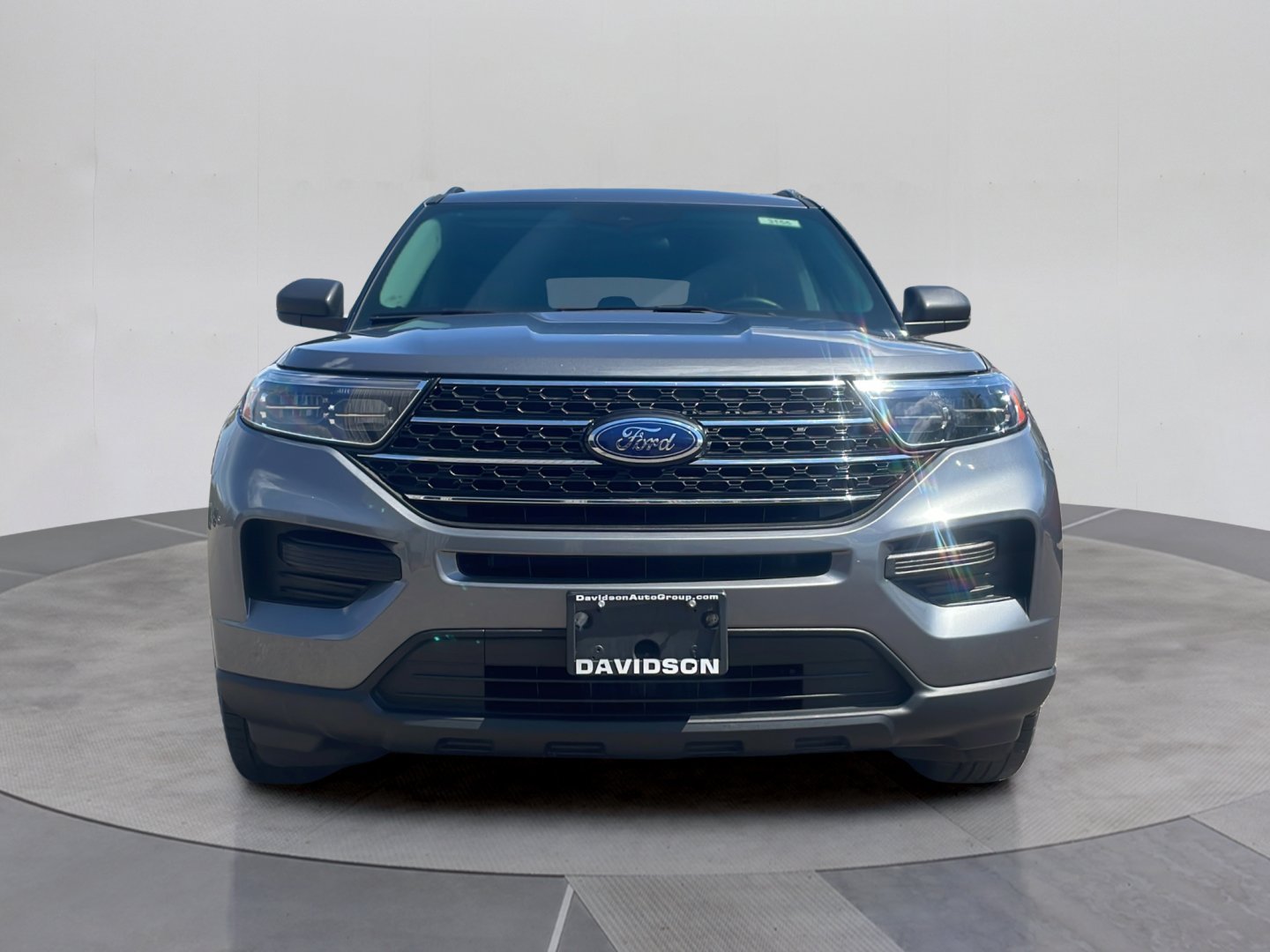 Certified 2023 Ford Explorer XLT AWD/4WD image 9