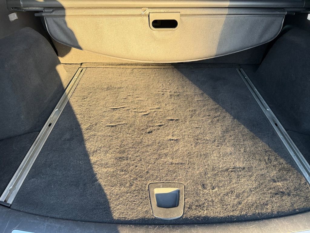 Used 2022 Cadillac XT5 Premium Luxury w/ Technology Package AWD/4WD image 17