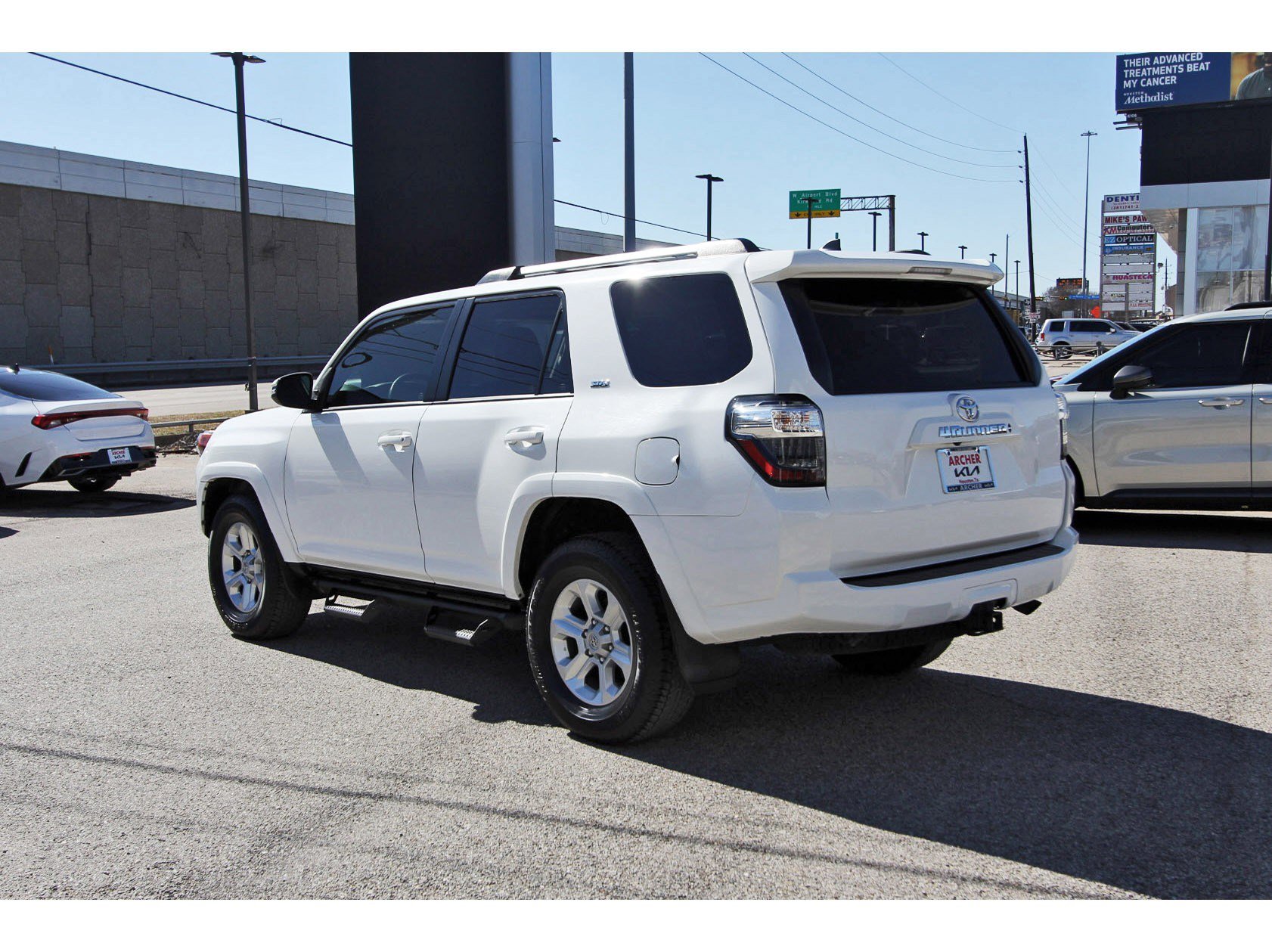 Used 2023 Toyota 4Runner SR5 Premium w/ Moonroof Package image 5