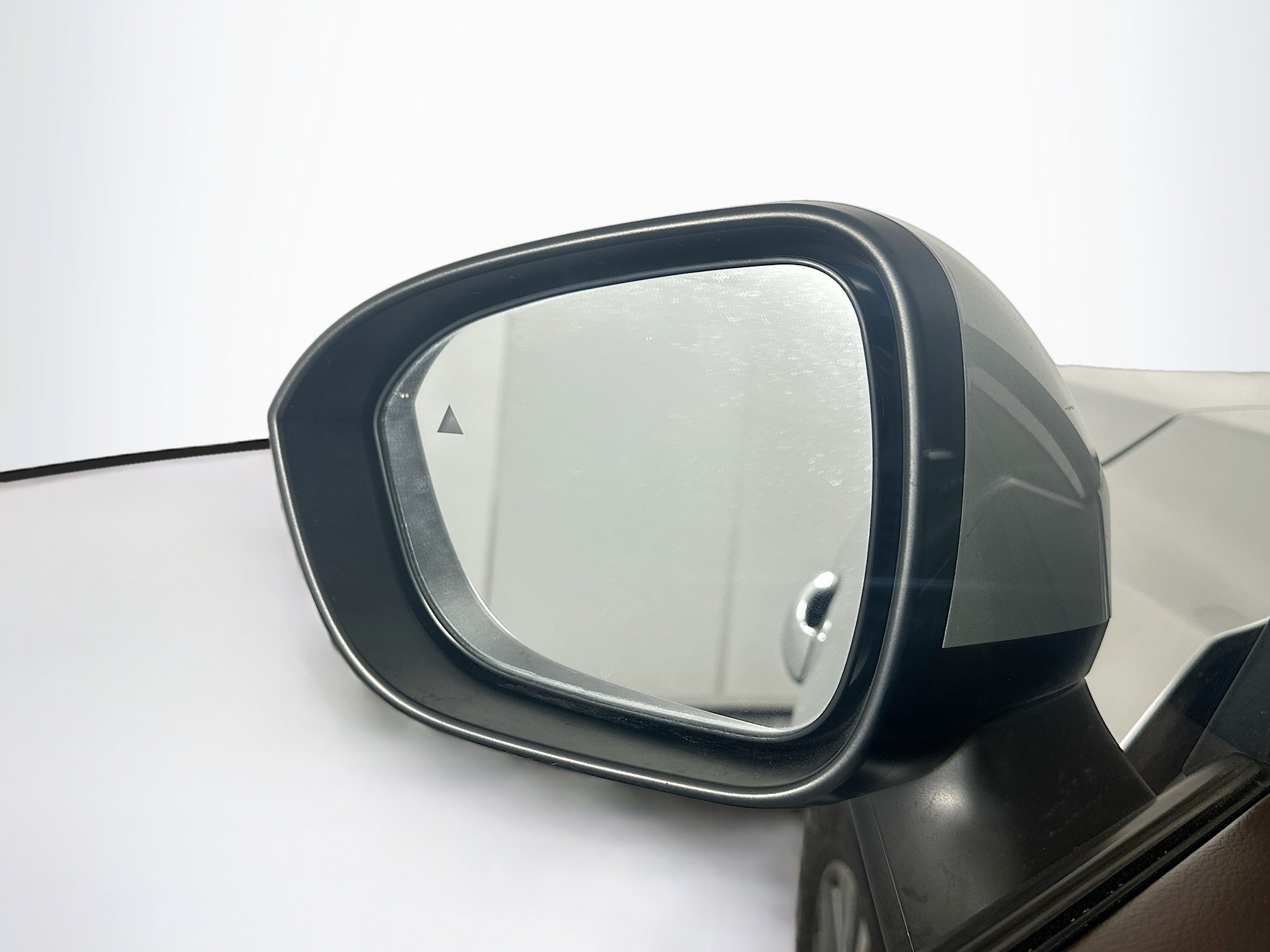 Used 2023 Nissan Rogue SV FWD image 16