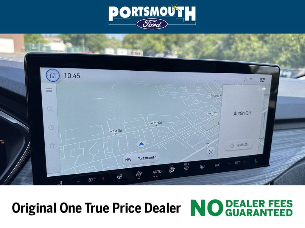 New 2024 Ford Escape SE w/ PHEV Premium Package image 12