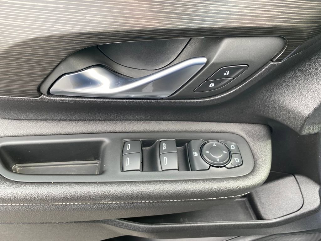 Used 2022 GMC Terrain SLE w/ Driver Convenience Package image 20