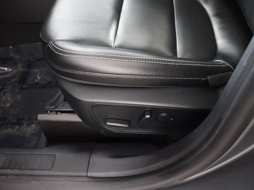 Used 2022 Ford Escape SEL w/ Technology Package image 33